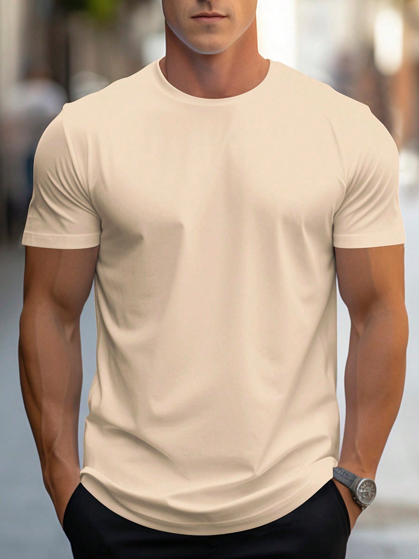 Manfinity Men's Solid Color T-Shirt