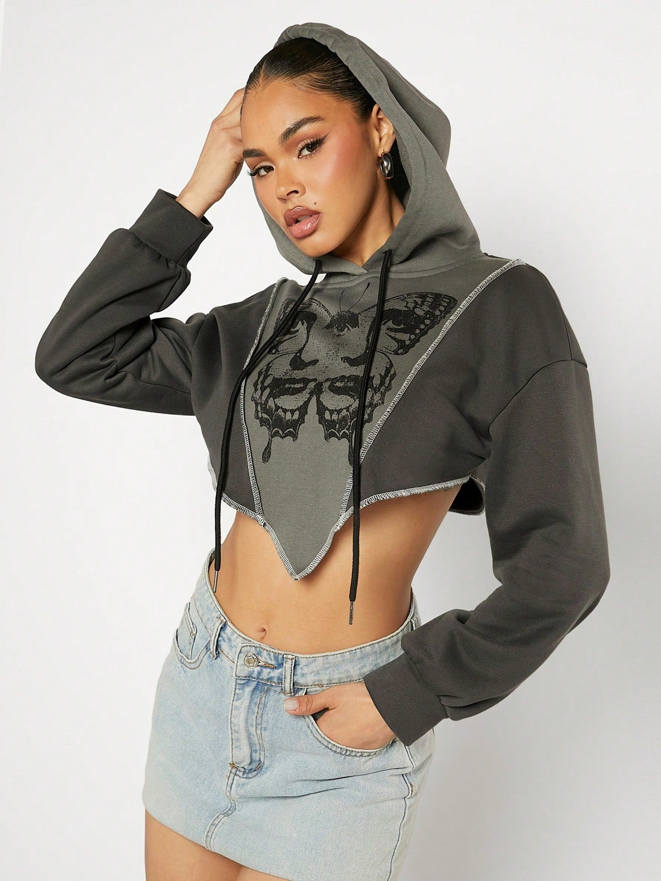 Color Block Cropped Graphic Hoodie